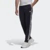ADIDAS Primegreen Essentials Warm-Up Tapered 3-Stripes Trainingsbroek -Regatta Verkoop primegreen essentials warm up tapered 3 stripes trainingsbroek
