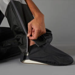 BTWIN Regenbroek Met Geïntegreerde Schoencovers Voor Op De Fiets 540 Heren Zwart -Regatta Verkoop regenbroek met geintegreerde schoencovers voor op de fiets 540 heren zwart 4